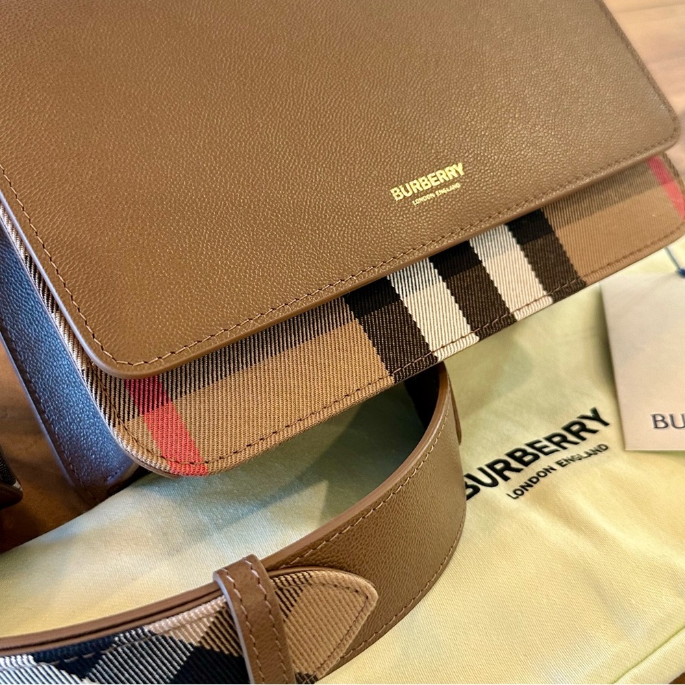 NWT Genuine Burberry Mackford Check Crossbody Bag - Picture 8 of 13